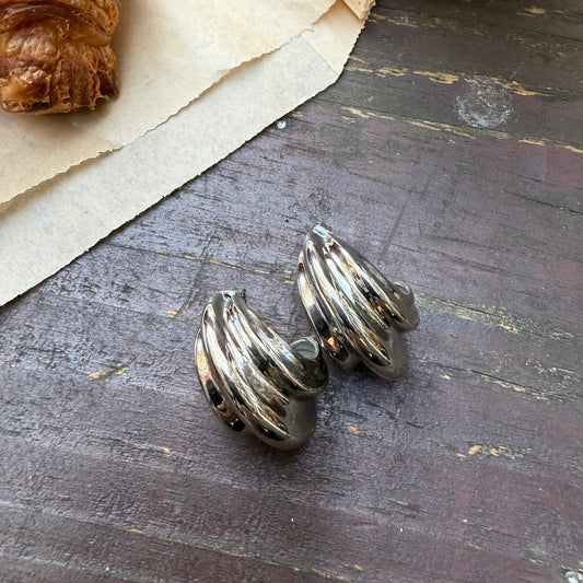 Cosmo Hoops