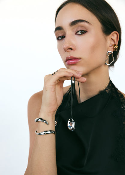 The Adjustable Pebble Necklace